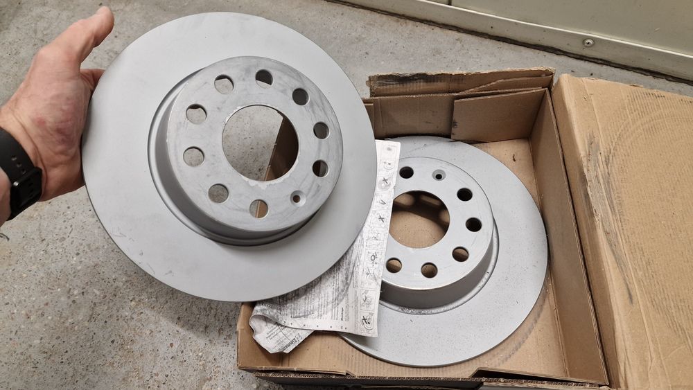 Tarcze hamulcowe zimmermann 100.3381.20 Q2 T-ROC OCTAVIA IV