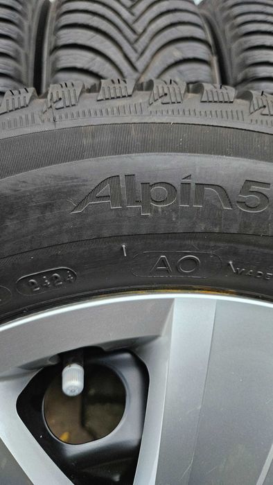 vw t-roc,audi,skoda karoq ,seat koła zimowe michelin alpin 5