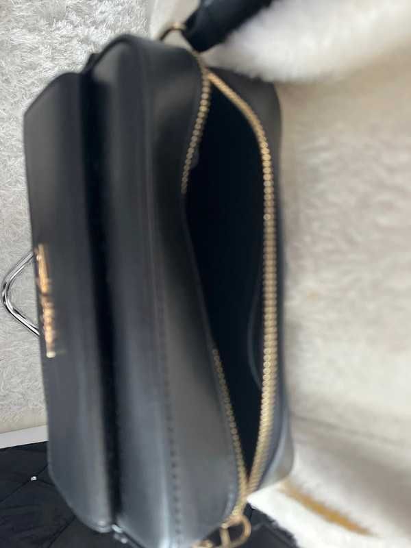 Tommy Hilfiger torebka listonoszka czarna