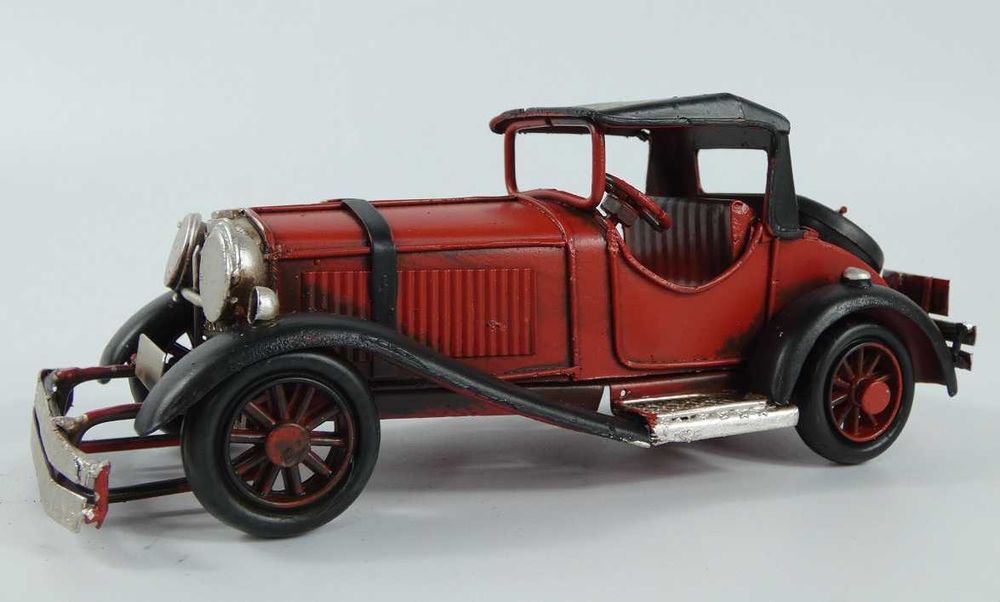 Metalowy zabytkowy model auto RETRO pojazd retro 18 cm