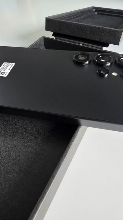 Samsung S25 ultra  | cores Exclusivas  novo 3 anos garantia