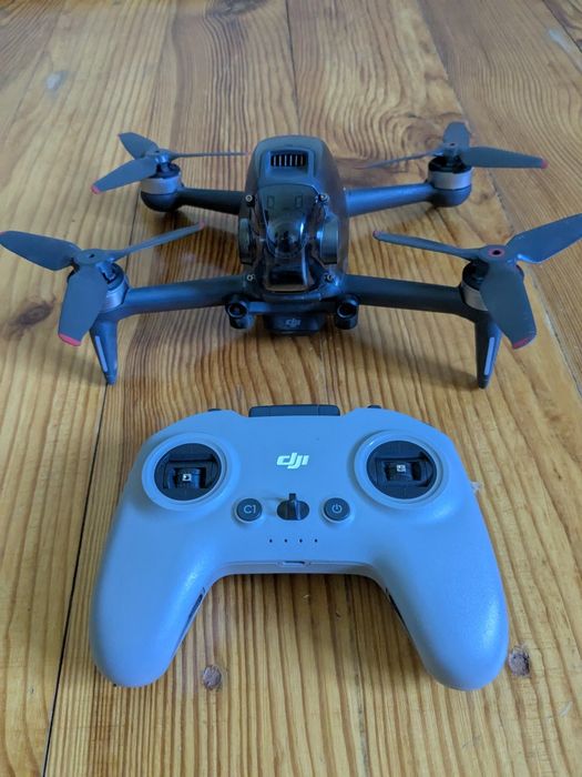 DJI FPV дрон  з окулярами