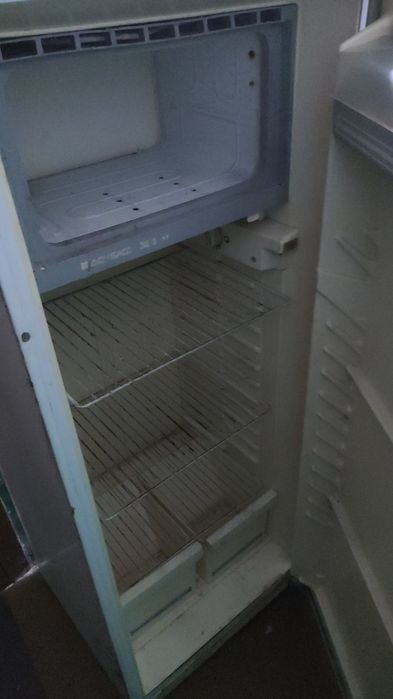 Холодильник робочий СССР