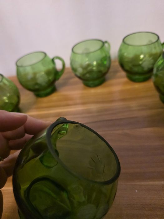 Zielone kryształowe filiżanki 6 szt