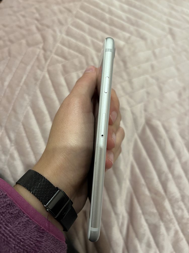 Iphone 8 64 gb biały