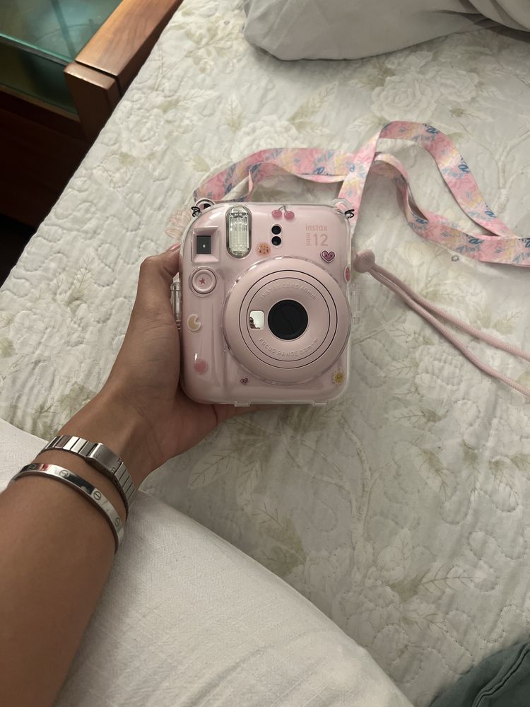 Instax Mini 12 Rosa – Semi nova + case