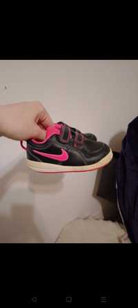 Buty Nike dla dziewczynki
