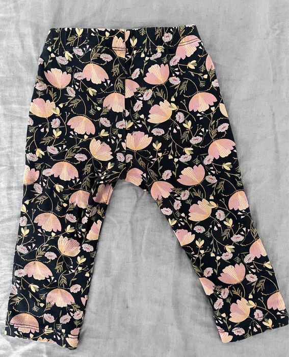 Name it spodenki w kwiaty 80