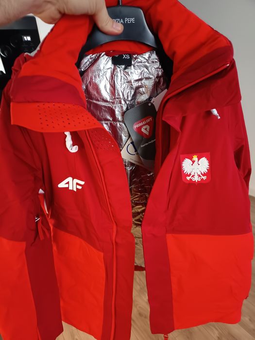 Profesjonalna kurtka narciarska. Kolekcja olimpijska 4F okazja