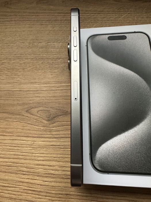 iPhone 15 Pro Max 256gb White Titanium