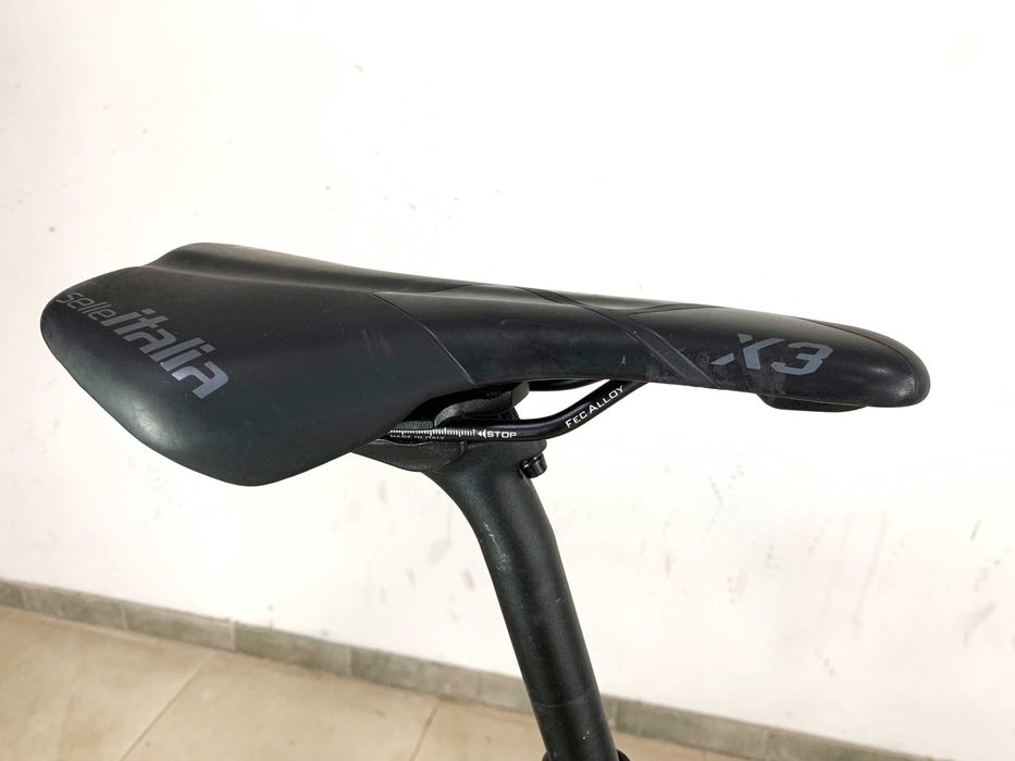 Гравійник Kona Rove Al 700