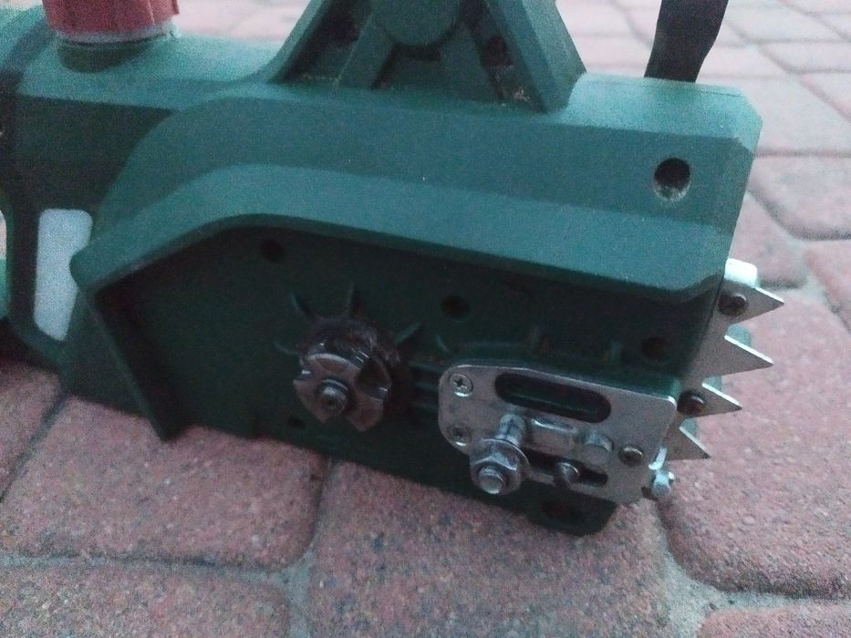 Pilarka elektryczna Parkside PKS 1600 C2