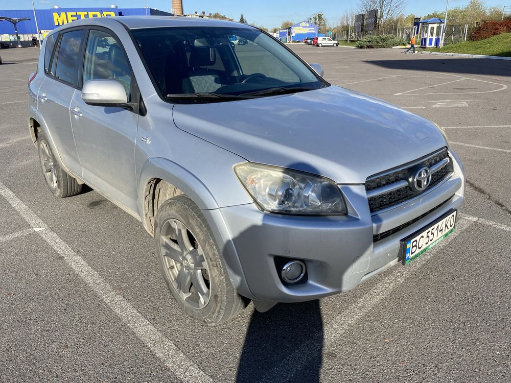 Toyota Rav4 2.2 дизель