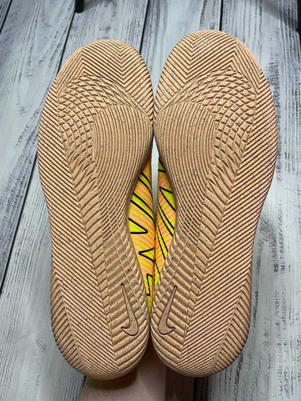 Футзалки на подростка Nike Mercurial