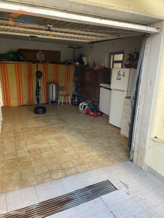 Magnifica Moradia Inserida num lote de 500 m2.