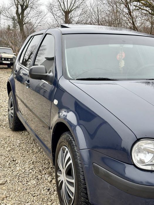 Гольф 4 1,9 дизель простий Можливий пригін уваше місто