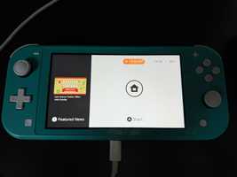 Nintendo Switch Lite Green + pokrowiec