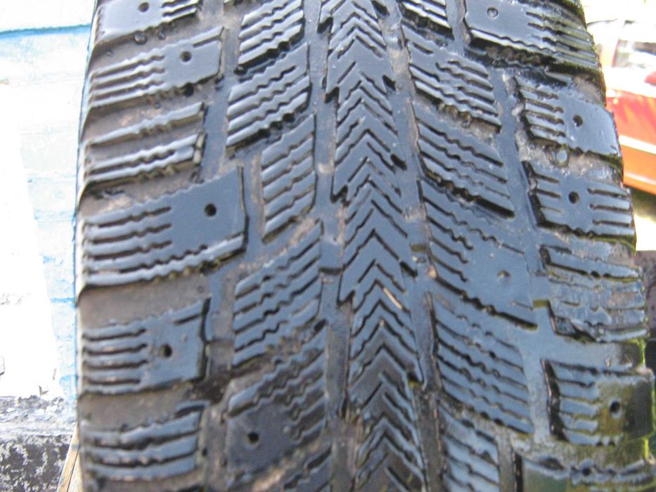 зимние шины 185/65/14