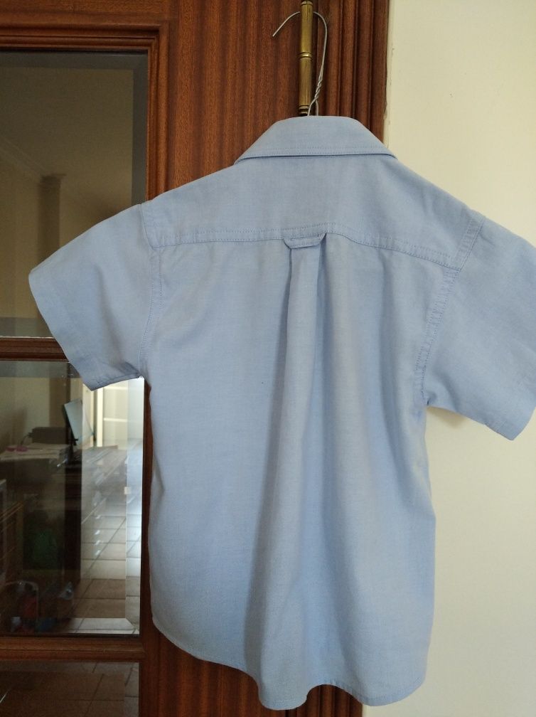Camisa de menino de manga curta tamanho 5 anos