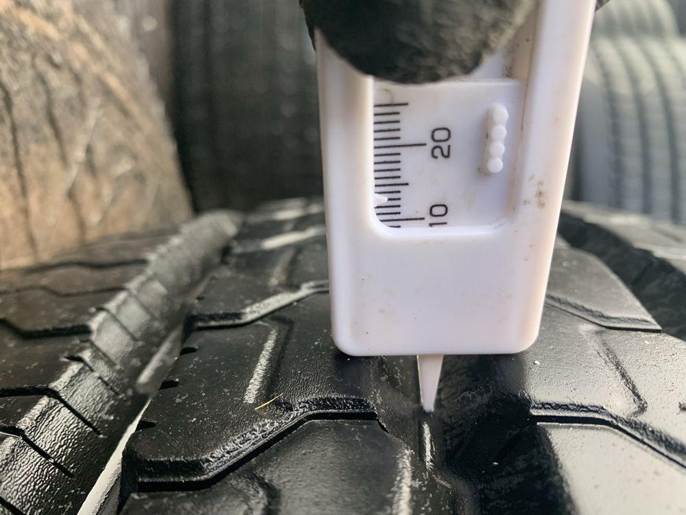 F1- 305/70/19,5 Goodyear RHS II / bez napraw