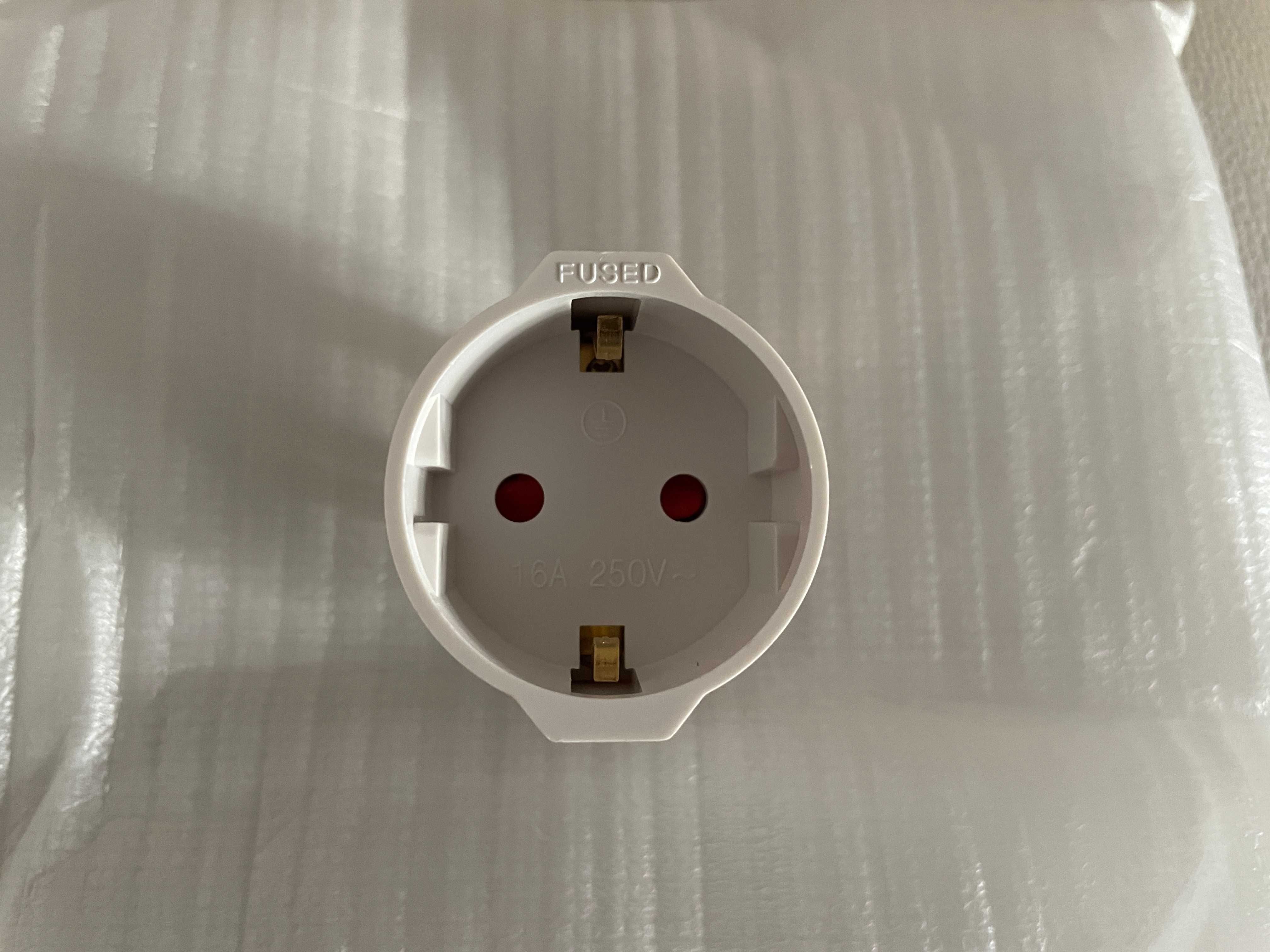 Adaptador corrente Reino Unido UK - Europa