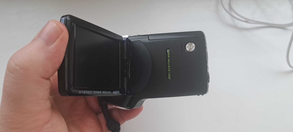 Цифровая видеокамера Sanyo Xacti VPC-CG6 bl Digital