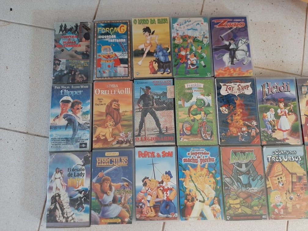 Cassetes VHS animação  e ação