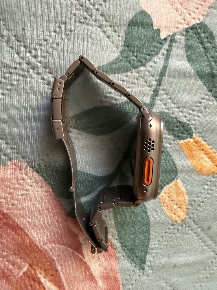 Apple Watch Ultra 2 - igual a novo (fatura de Dezembro 2024)