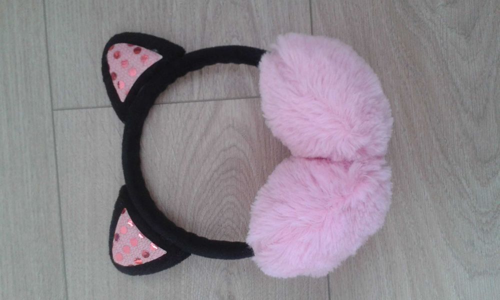 Nauszniki dziewczęce z uszkami różowe z cekinami Śliczne puszyste