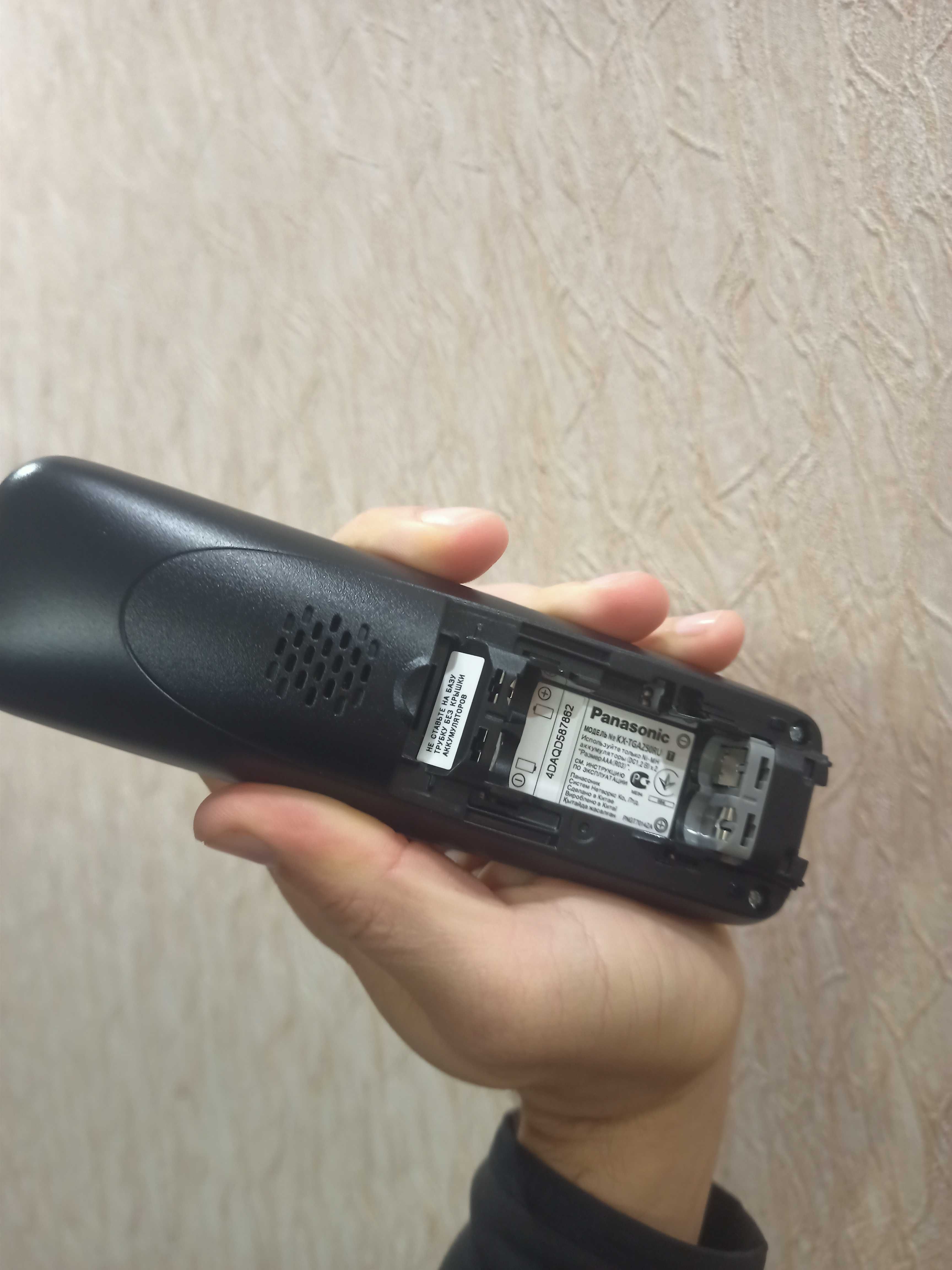 Цифровой беспроводной телефон Panasonic KX-TG2511