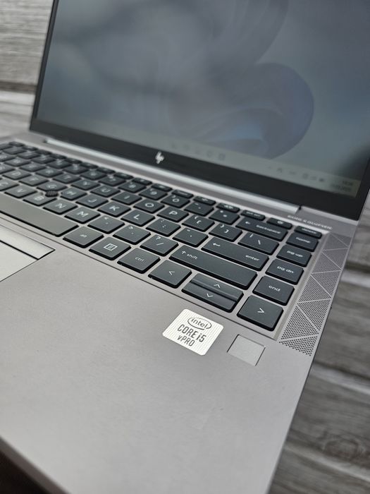 HP Zbook Firefly 14 G7 i5-10210U 16/256GB SSD FullHD IPS