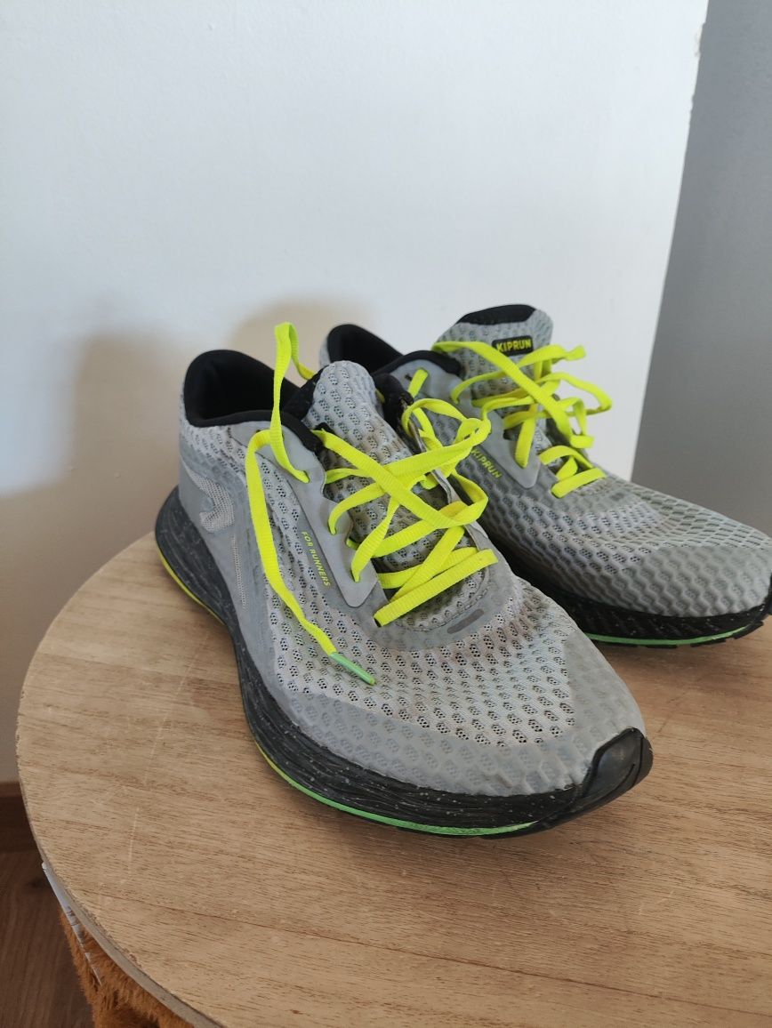 Sapatilhas de corrida KIPrun KDplus
