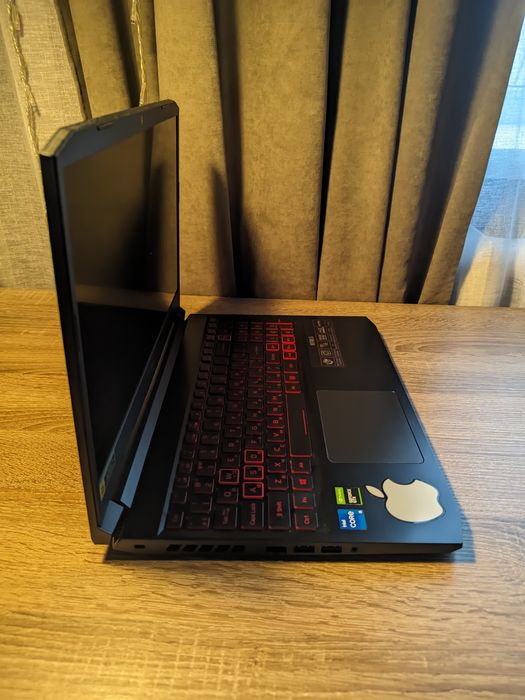 Acer nitro 5 AN515-56-51R1