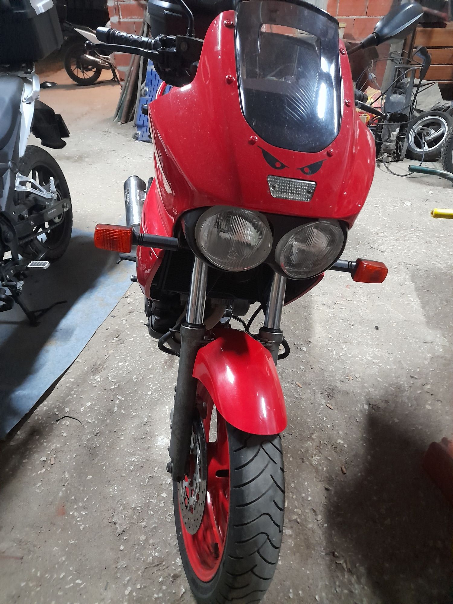 Yamaha TDM 850 3vd Isenta selo