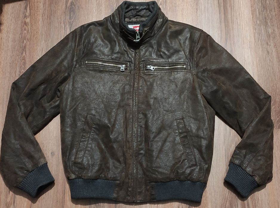 Levis vintage leather jacket M