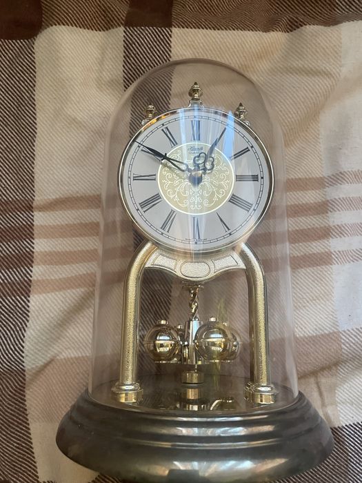 Zegar Vintage Hermle Germany Quartz
