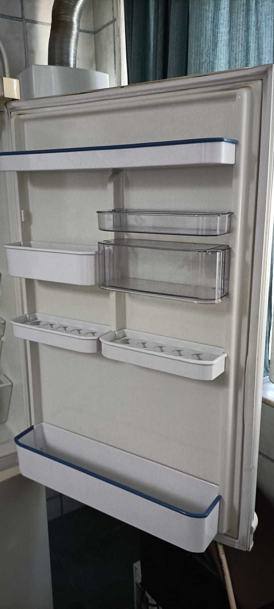 Vendo Frigorífico combinado Bosch no Frost