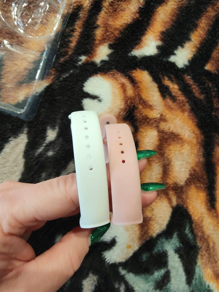 Dwie opaski na zegarek Smart Band M6 nowe