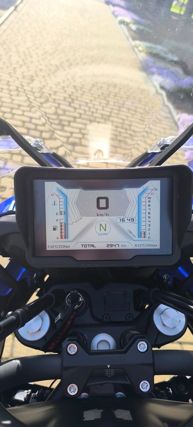 QJMOTOR SRT 800SX SRT800SX świeżo po przeglądzie w ASO stan idealny z dodatkami