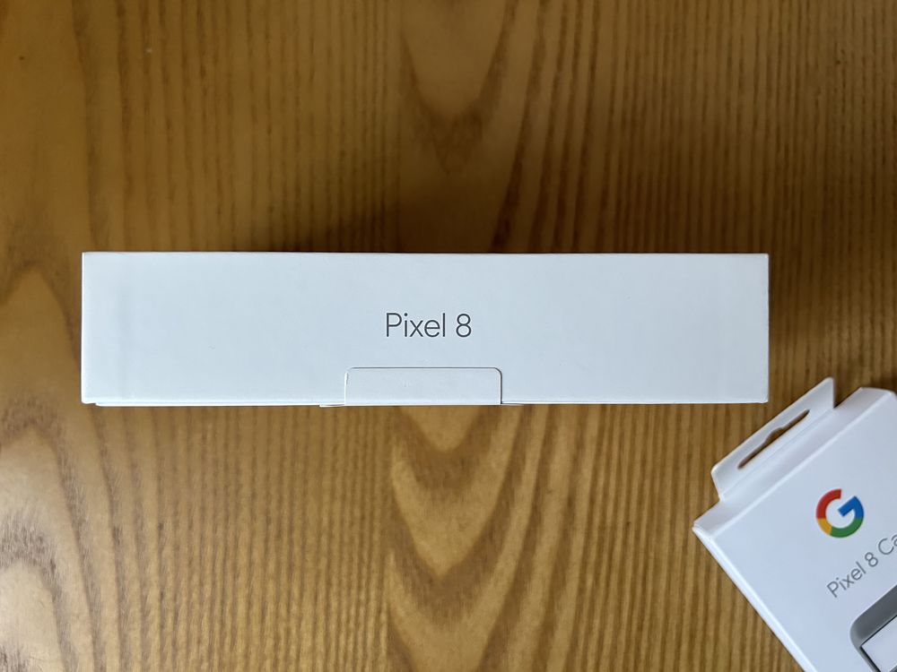Google Pixel 8 128GB (Hazel) + чохол Pixel 8 Case (Hazel)