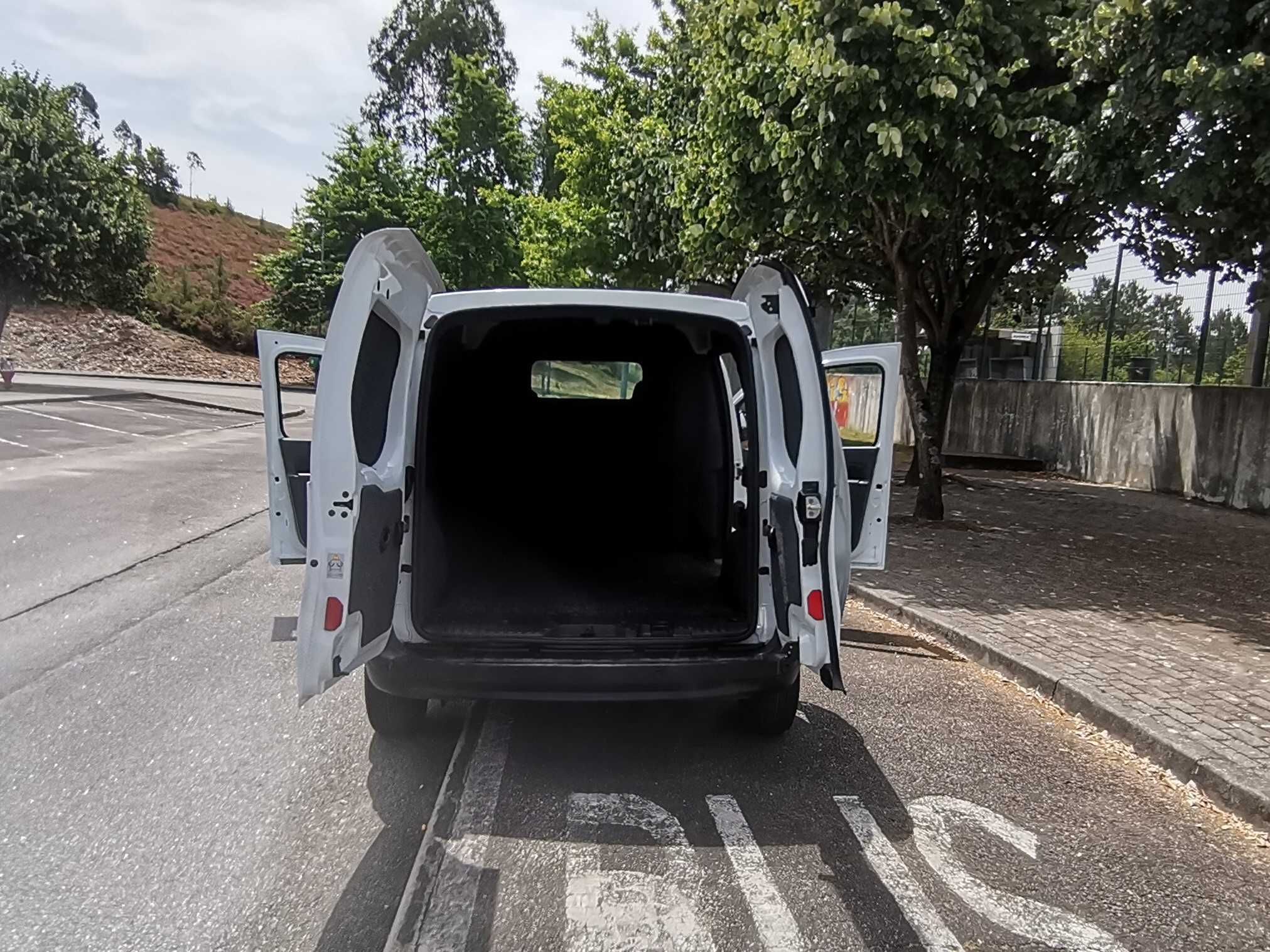 Renault Kangoo Express 1.5 DCI 75