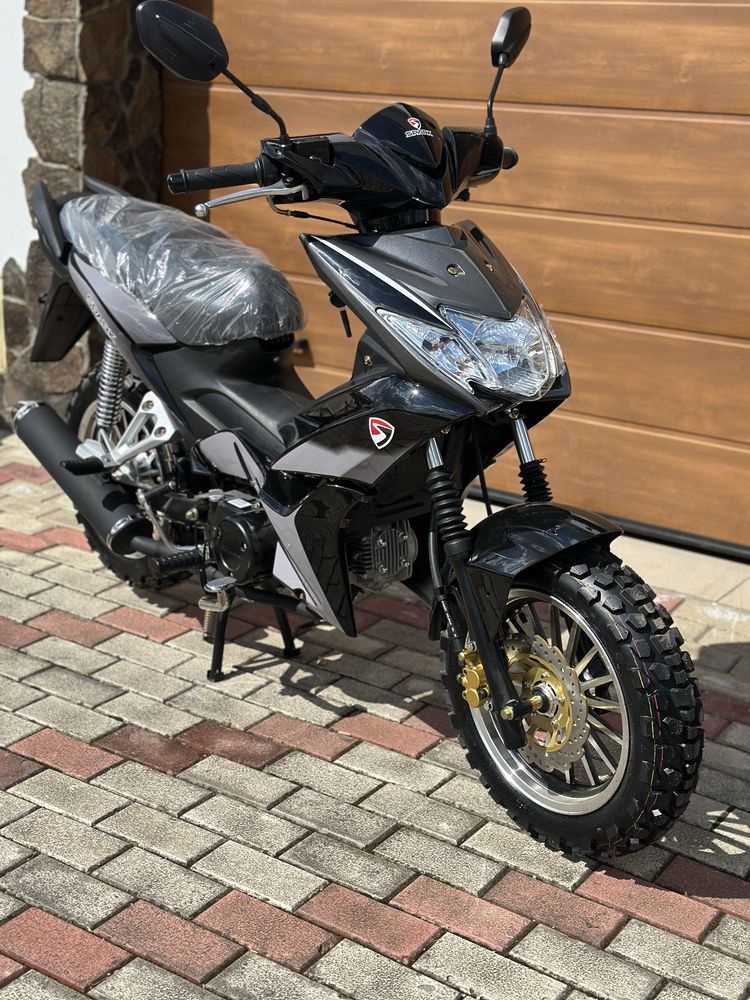 Мотоцикл SP125C-4WQ Аків Active