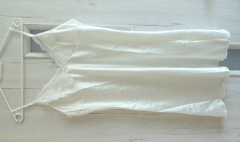 Biała nowa koszula nocna na wąskich ramiączkach L/XL