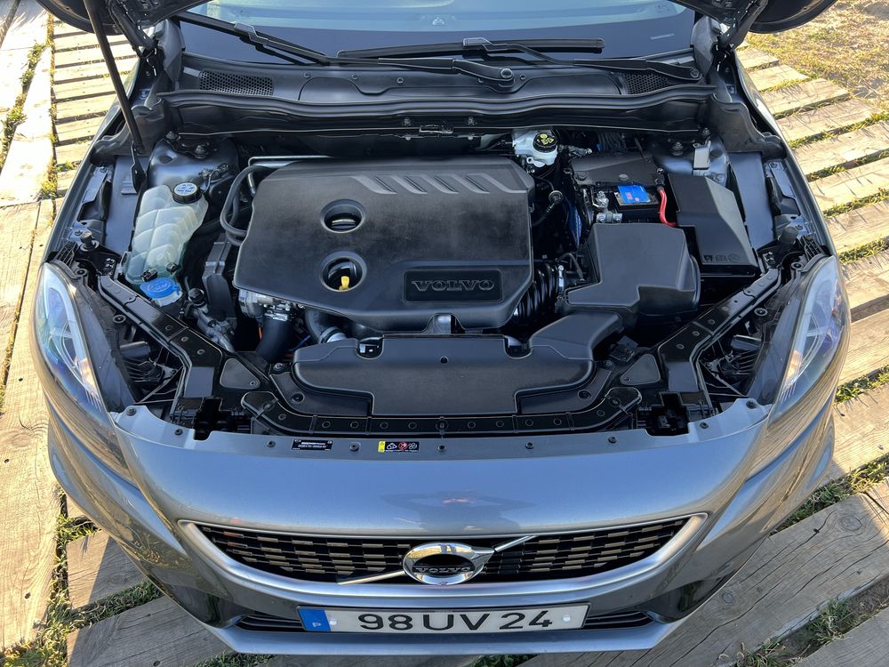 Volvo V40 D2 Caixa automática