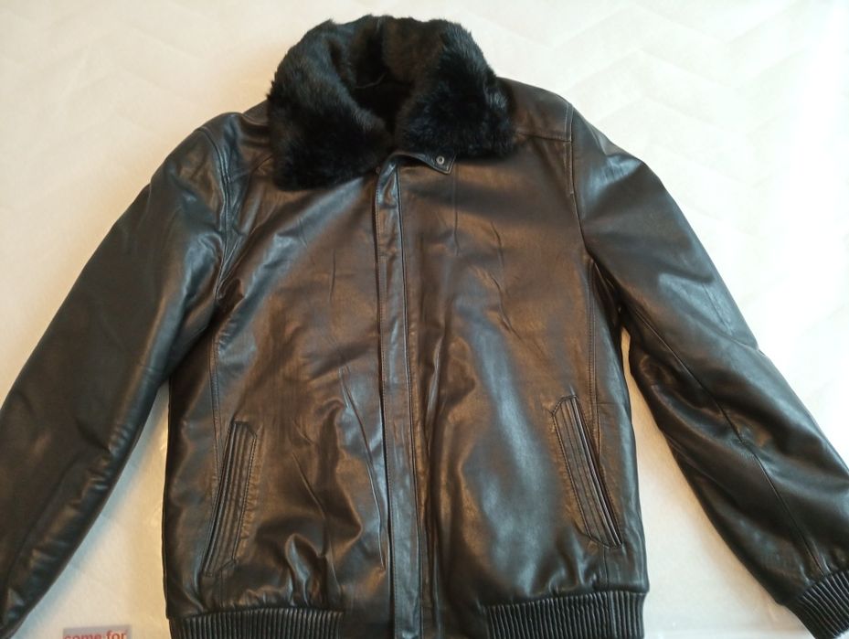 Продам зимнюю мужскую куртку на цигейке 54-56р