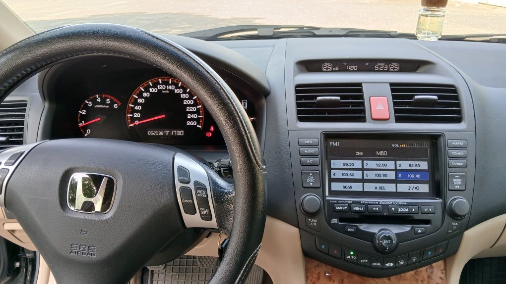 Honda Accord Tourer 2.2 i-CTDI, 52.000km