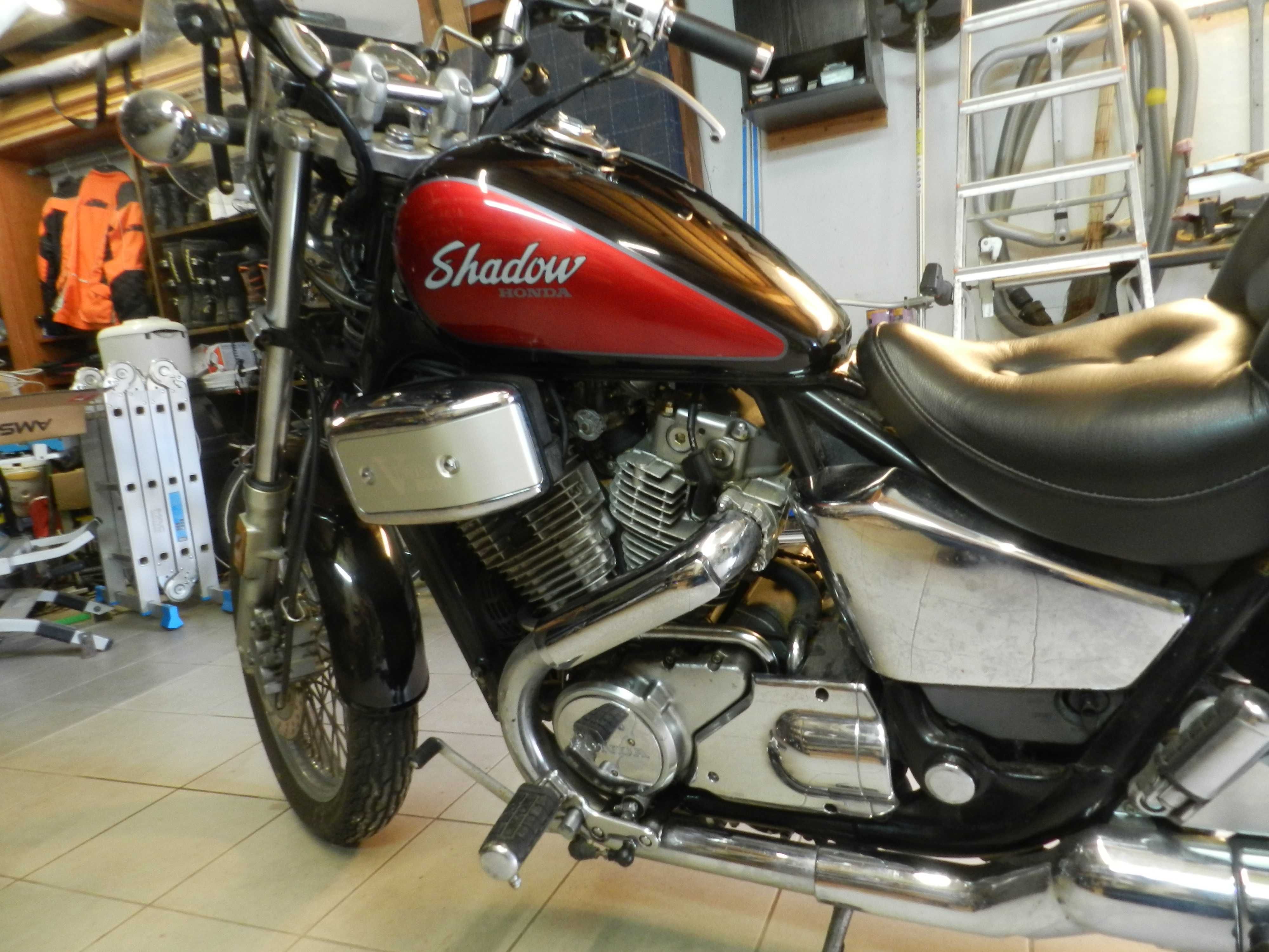 motocykl HONDA SHADOW 800