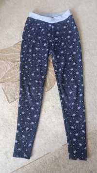 Długie spodnie na polarze legginsy ocieplane rajtuzy 158/164 cm czarne