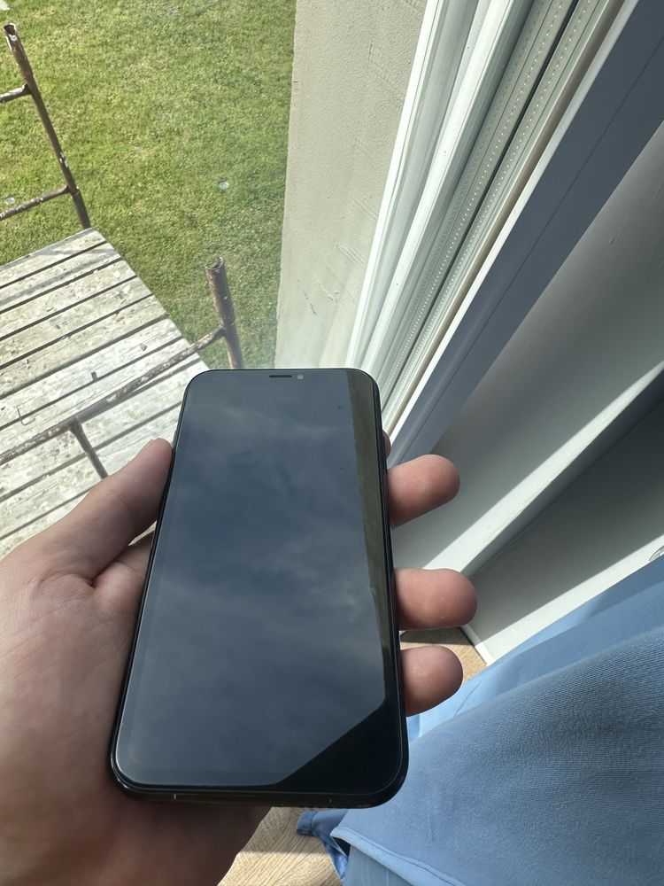 Iphone XR 128GB 83% kondycji