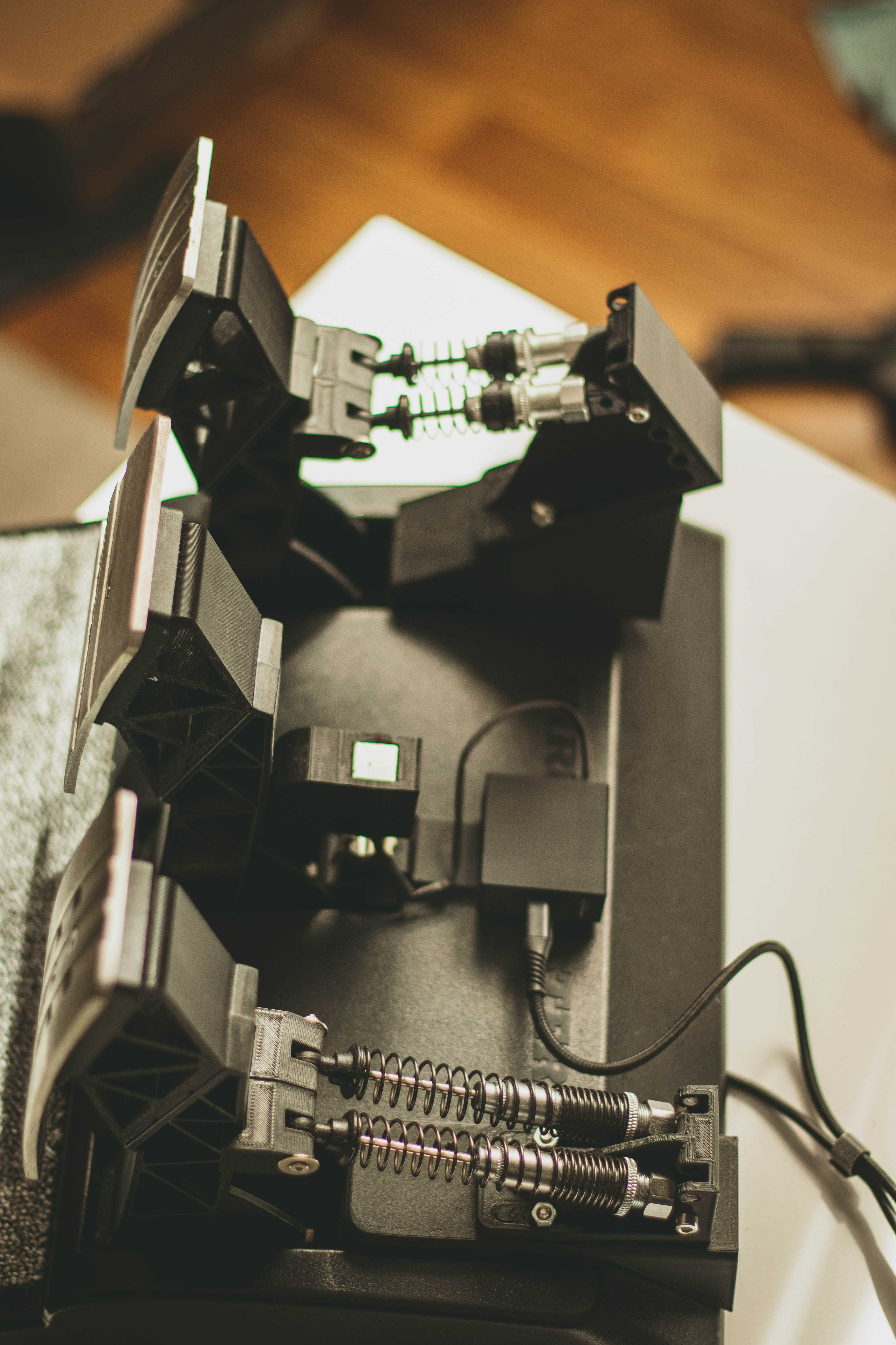 Kiwerownica thrustmaster t300 gt rs, wiele dodatków, load cell mod, qr